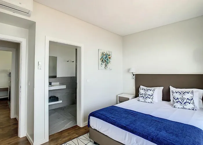 Eden Sky By Lovelystay *