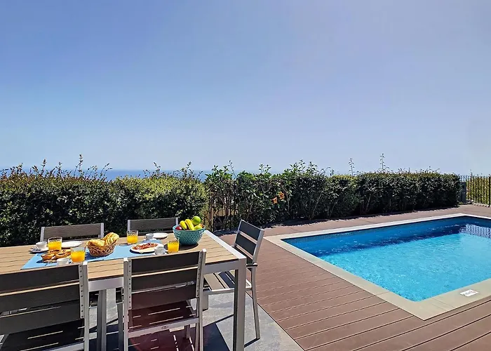 Eden Sky By Lovelystay *